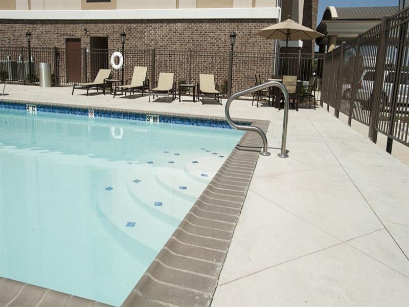 Holiday Inn Express Natchez South West By Ihg Exterior photo