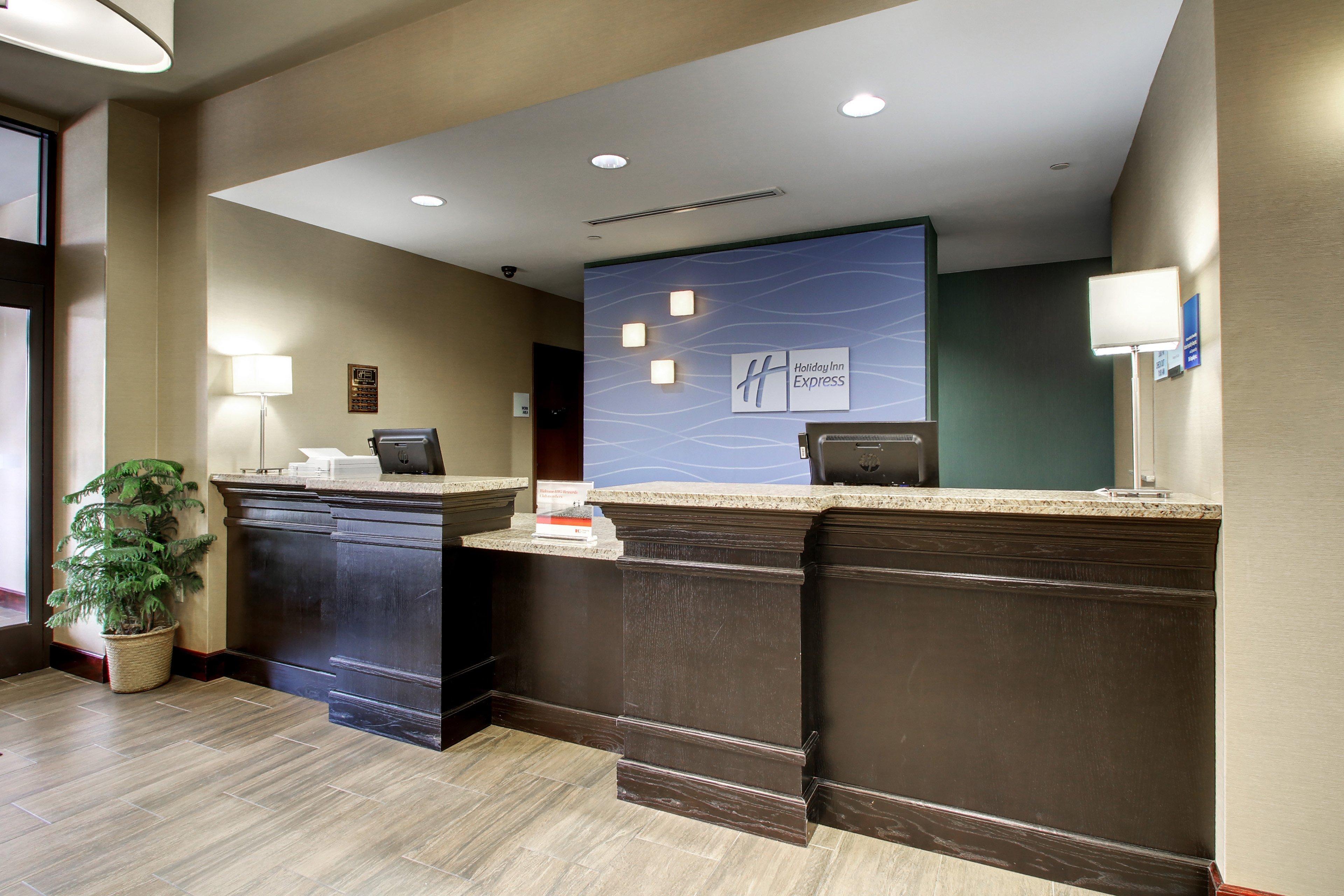 Holiday Inn Express Natchez South West By Ihg Exterior photo